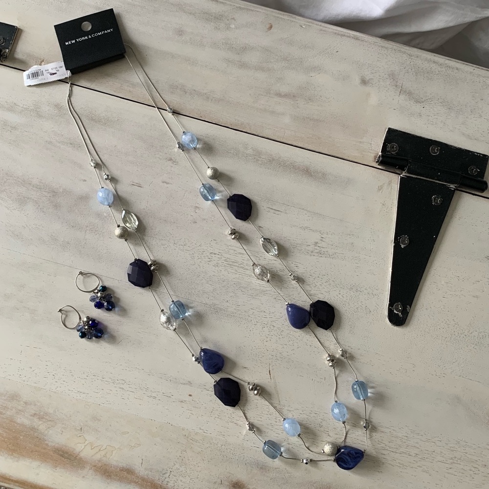 🛍 2/$15 New York & Company Necklace & Earring Set